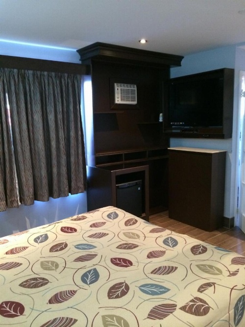 Olux Hotel-Motel-Suites image 16